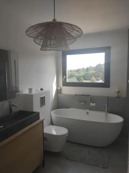 Villa Spacieuse Avec Piscine En Provence Ventabren