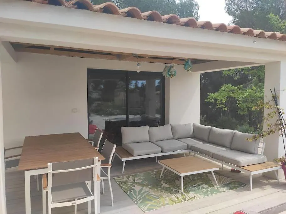 Villa Spacieuse Avec Piscine En Provence Ventabren フランス